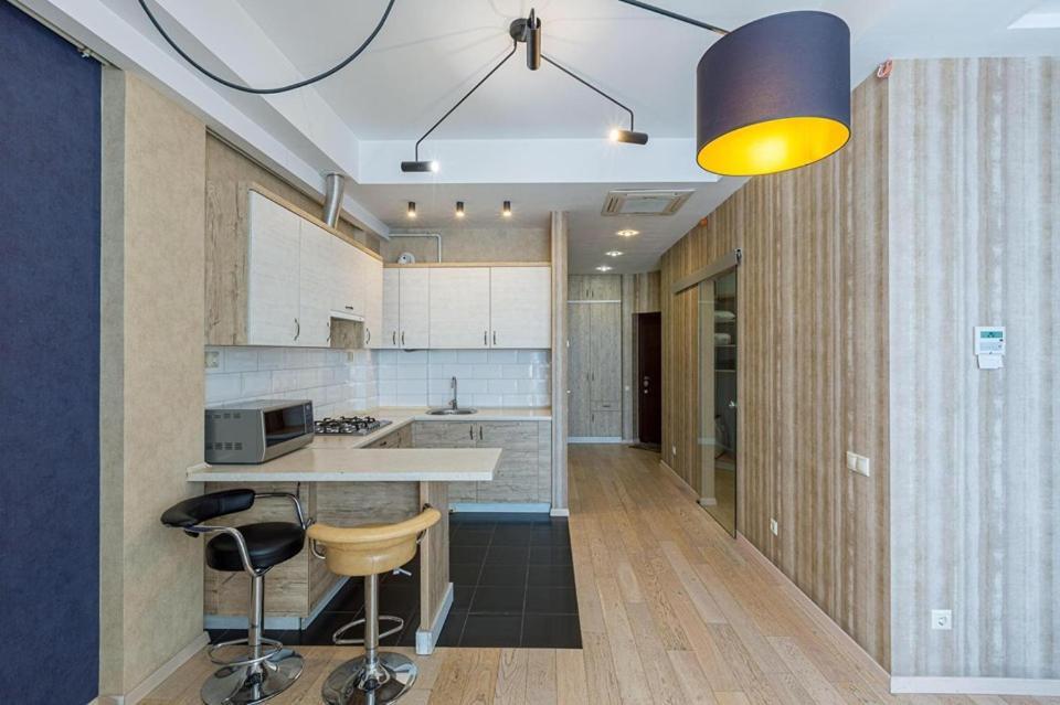 Appartement Цехова 1 à Lviv Extérieur photo